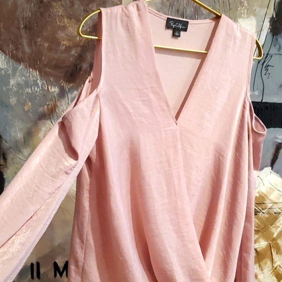 Byer California Blush Pink Vneck Long Sleeve Shoulder Cut Out Blouse Women S - Picture 2 of 6